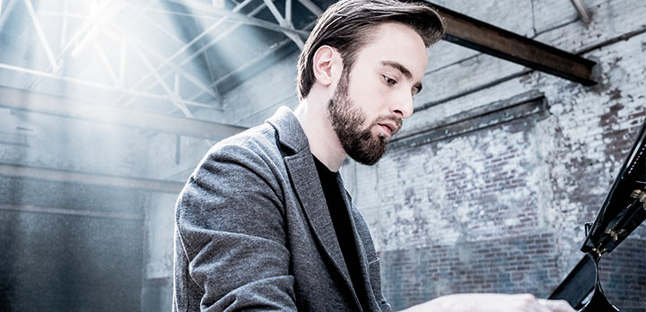 Trifonov_720x348.jpg